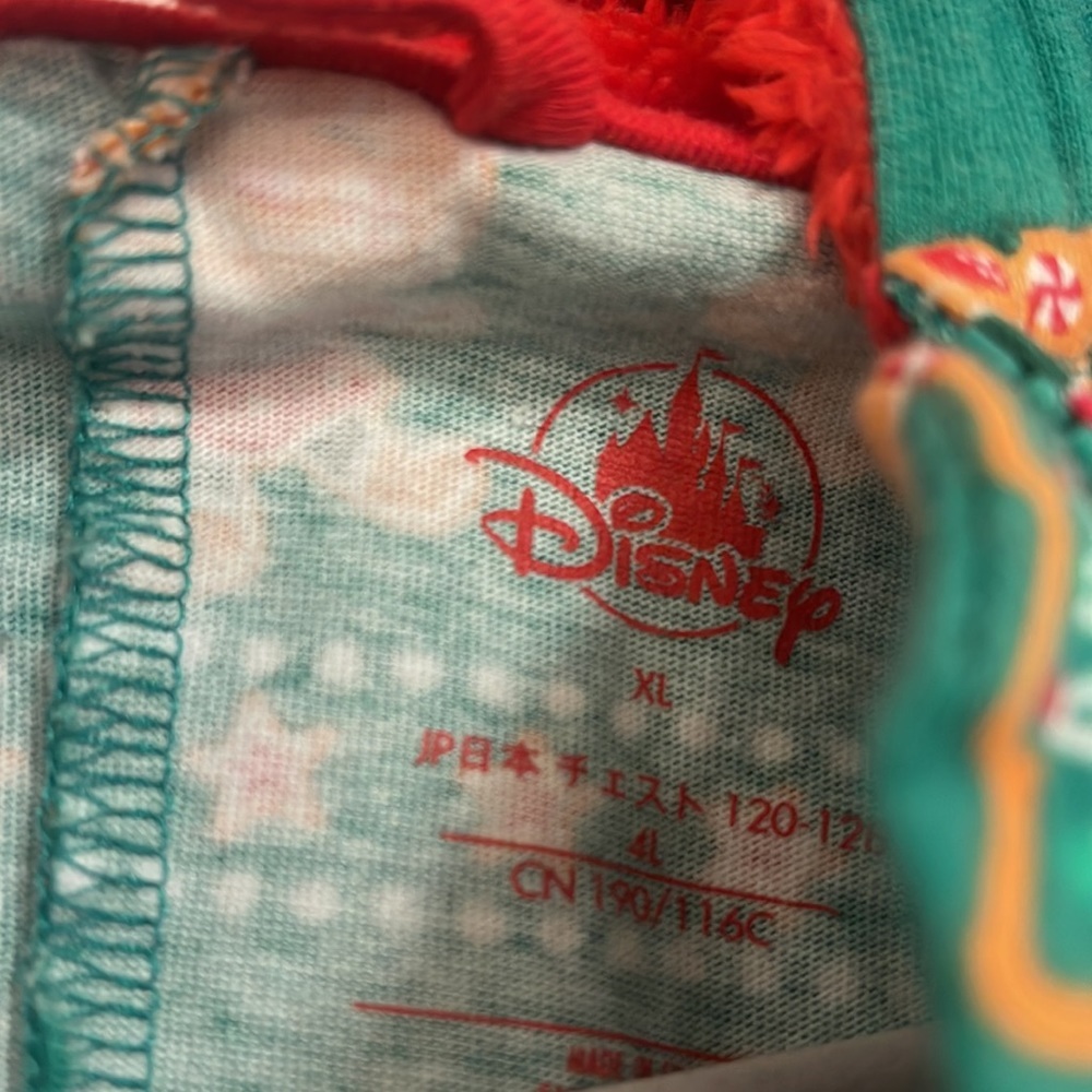 Disney women’s xl Gingerbread one piece pajamas - Picture 4 of 6